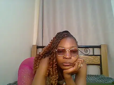 Ariana254 webcam