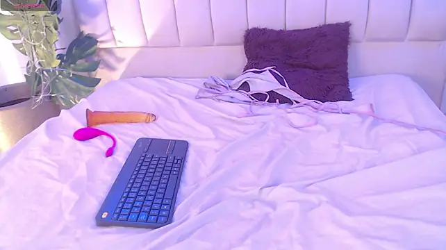 Meganlove_as webcam