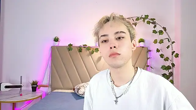 Yan_Cat webcam