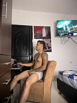 Enzomoretti__ webcam