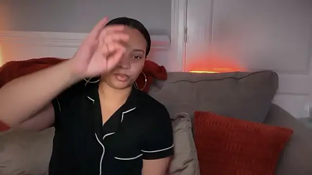 SashaEstrella webcam