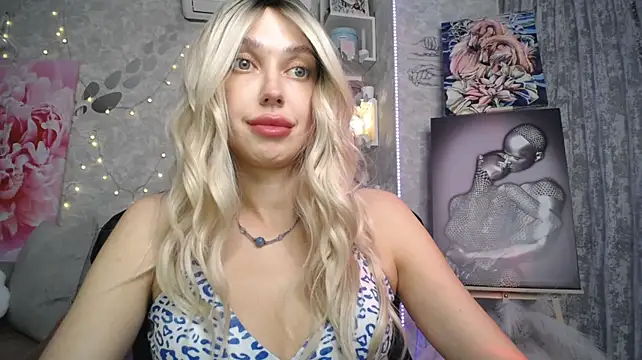 NickyAdamidi webcam