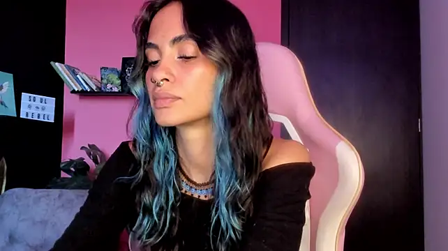 azula_lillet webcam