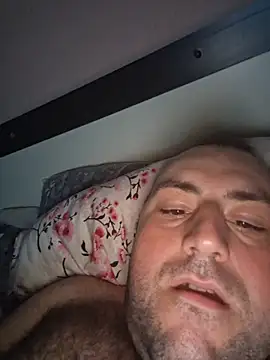 StrictBobby webcam