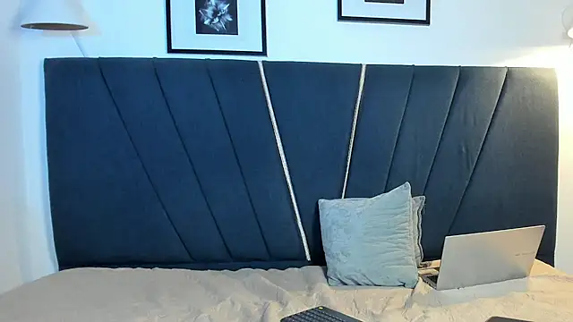 Enzo_love18 webcam