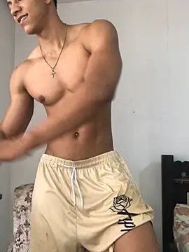 RickyEbony live cam on StripChat