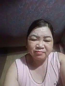 QQ_sexy live cam on StripChat