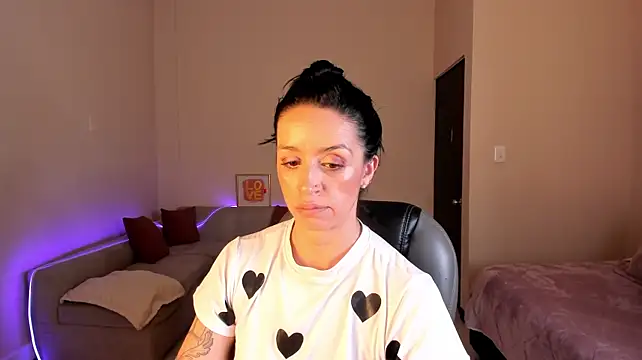 Kristen_Garner webcam