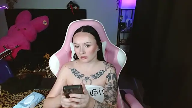 ChampagneMoonXX webcam