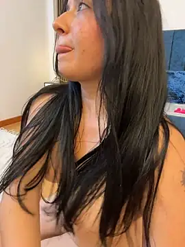 KallyMyller1 webcam