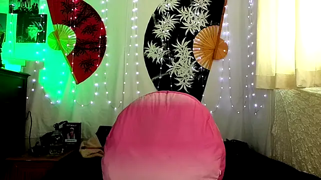 GamerGirlRoxyAndLee webcam