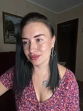 Roxana_Bell live cam on StripChat