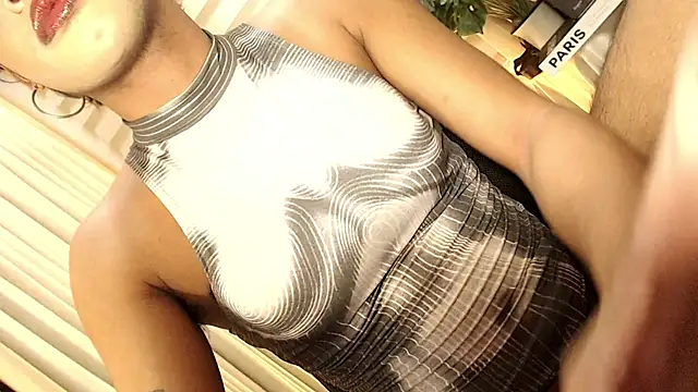 Winnie_Harllow webcam