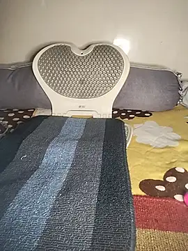 Zu_naa webcam