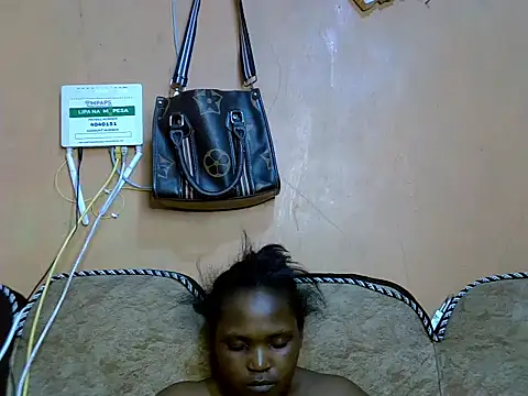 Spicy_winnie live cam on StripChat