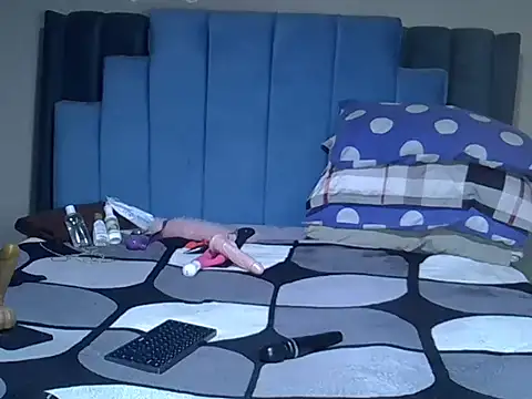melanin_moon webcam