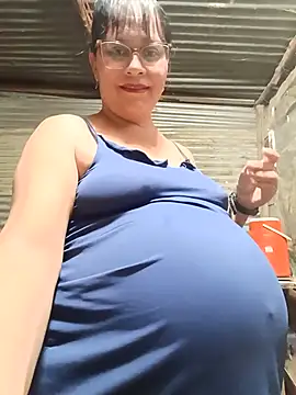 Dirty_Pregnant_Mommy 🤮 online nude chat
