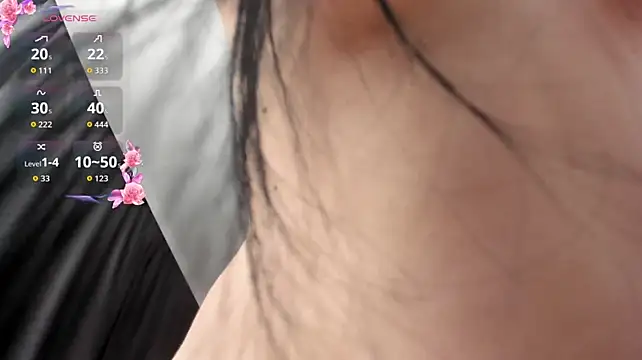 KairraPotts webcam
