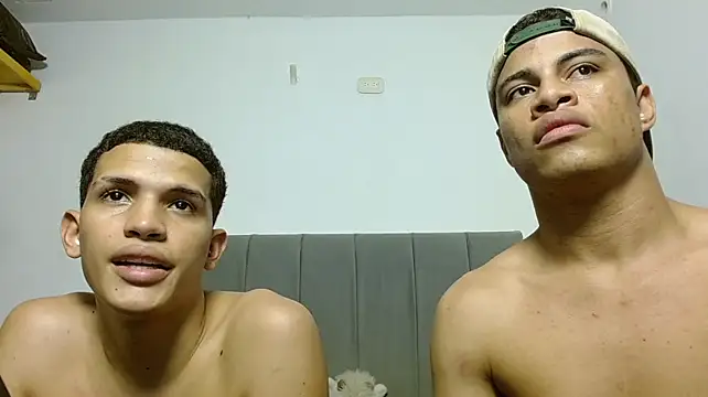 jose_and_daniel (Ask my age) - CUM FOR X1.