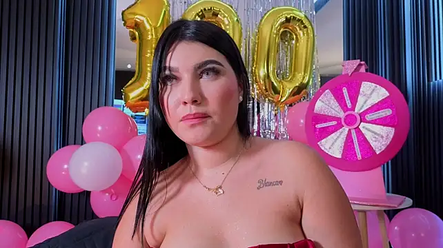 MiaaFarrel live cam on StripChat