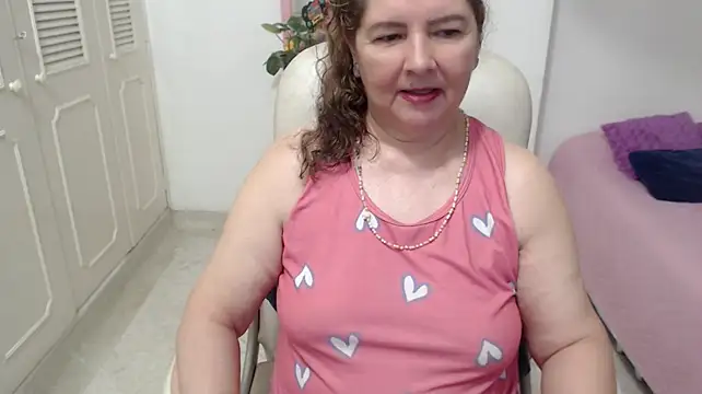 leonela_69 webcam