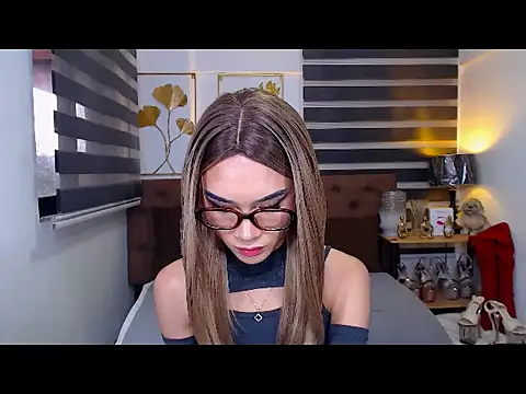 JuicyCockThea webcam