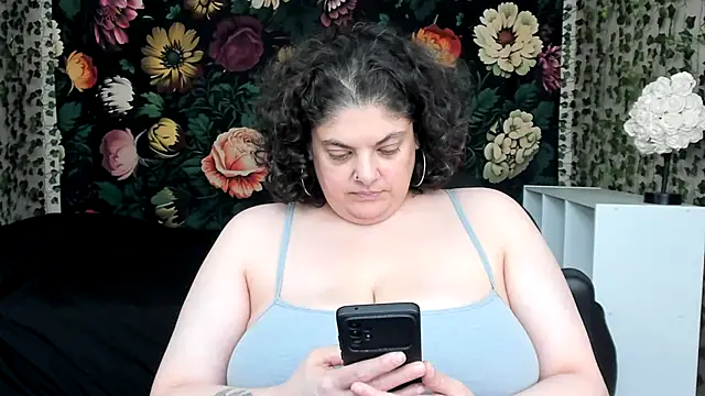 Exxxotic_Melons webcam