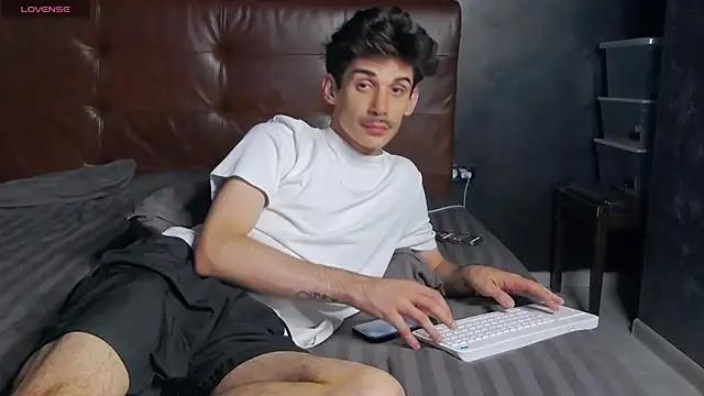 DanielCrush1 webcam