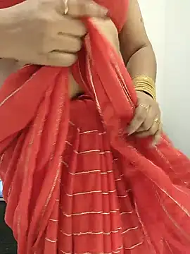 noty_girl2 webcam