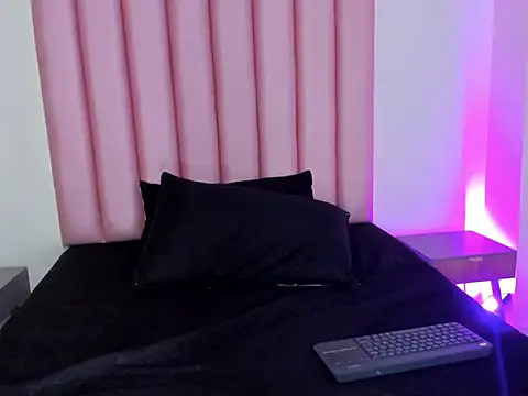 Scarlett-022 webcam