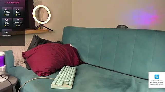 Alexey_Hairy webcam