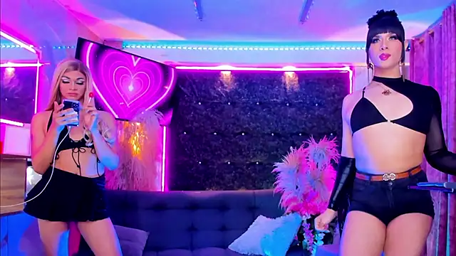 Queens_Wonders_Blonders