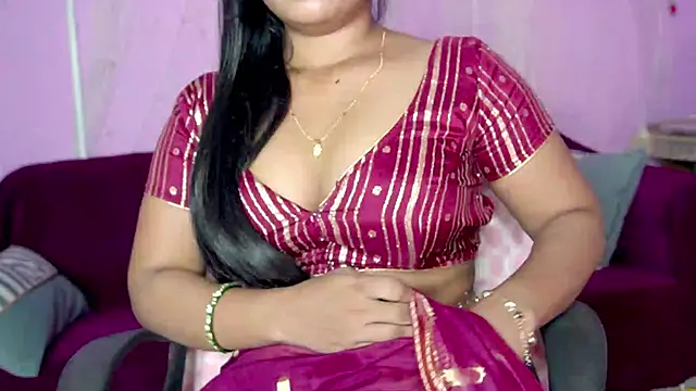 sexyhoney27 webcam
