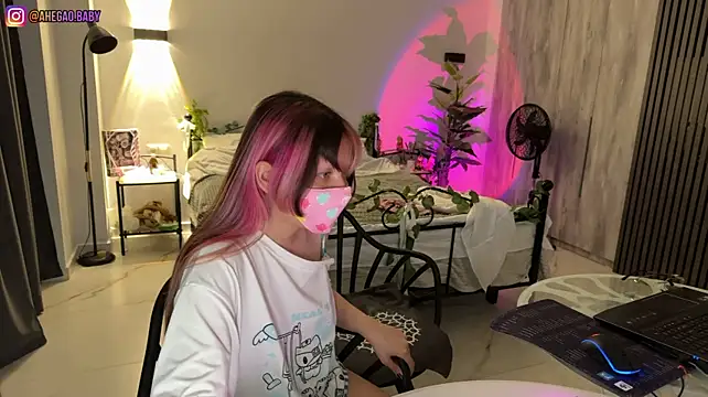 h3ntai_baby webcam