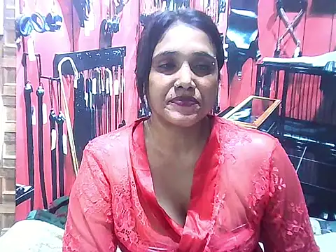 IndianSexyLady20 webcam