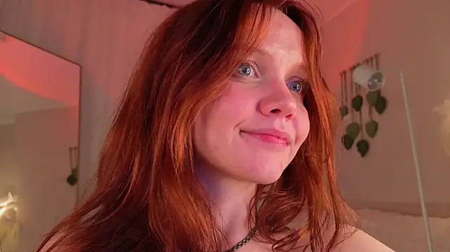 solar_psyche live cam on StripChat