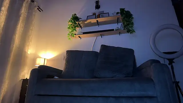 paulah_x (F young) - Squirt Show