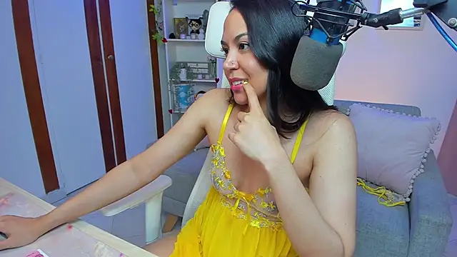 VenusIslove live cam on StripChat