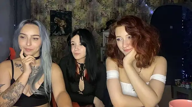 Absent_Fairy live cam on StripChat