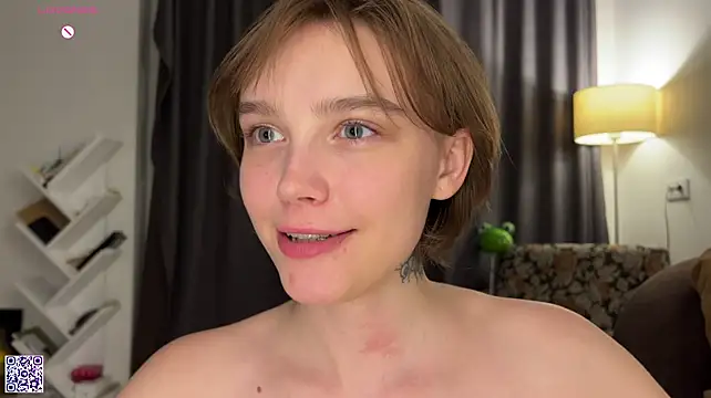 lolatatee (Ask my age) - Lick my dildo close to camera