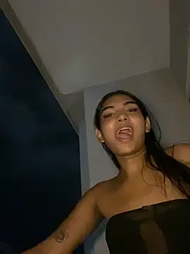 VeronicaSaenzx webcam
