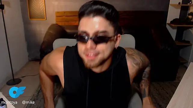 Mike_montoya01 webcam