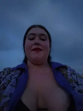 Fiery_Mia webcam