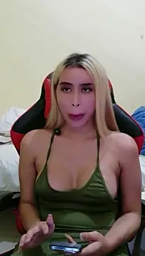 celest_yummy webcam