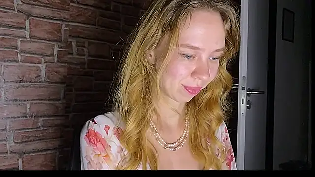 ElizaStorm webcam