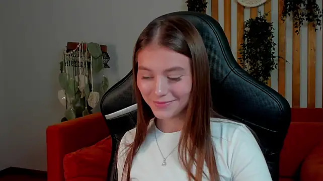 EricaFoxes webcam