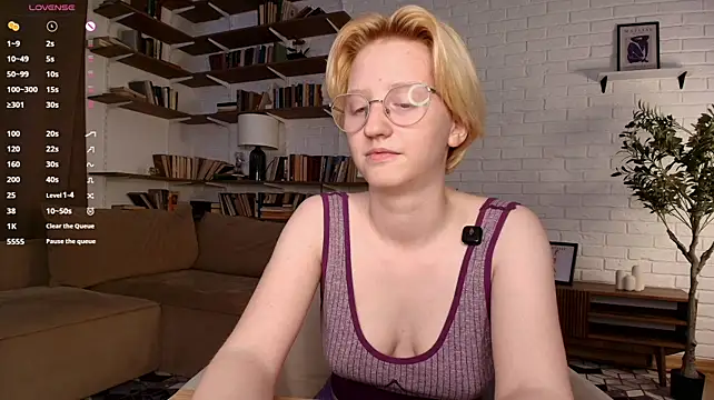 KelleCullison webcam