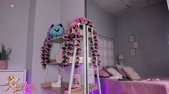 KIMAPRIL webcam