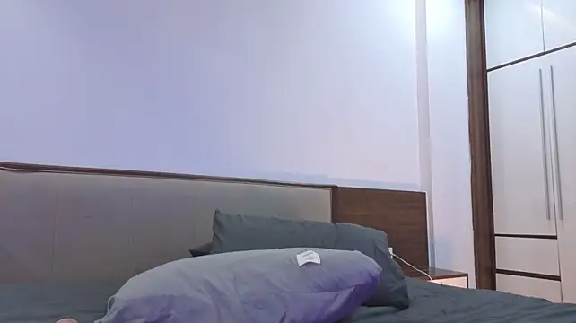 emonyashka_ (Ask my age) - pussy play