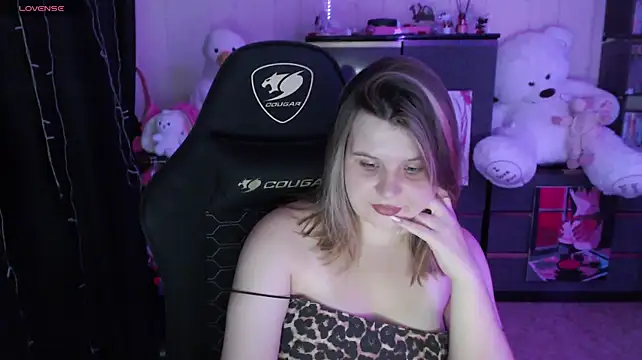 AmyVibess webcam